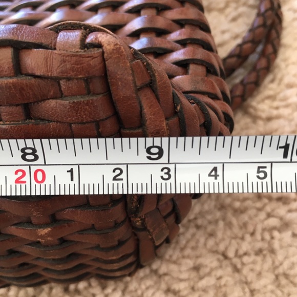 CEM Vintage leather woven crossover purse - Picture 9 of 13